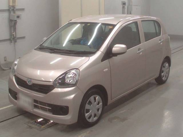 303 DAIHATSU MIRA E S LA300S 2016 г. (CAA Tokyo)